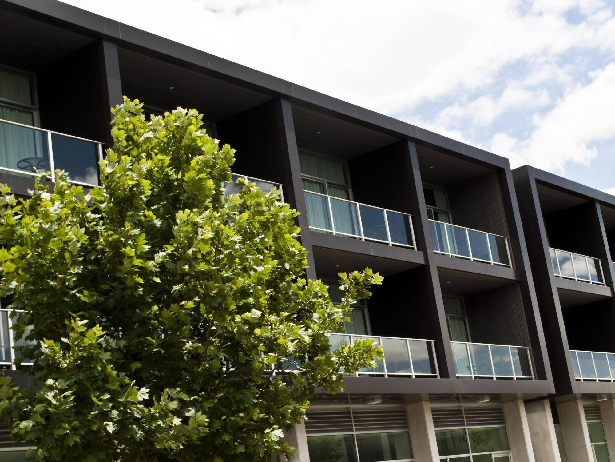 Mawson Lakes Hotel Adelaide Exterior photo